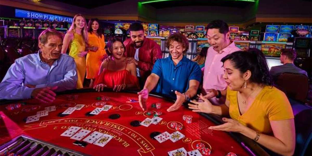 High Roller vs. Low Roller: Casino Strategies for Every Budget