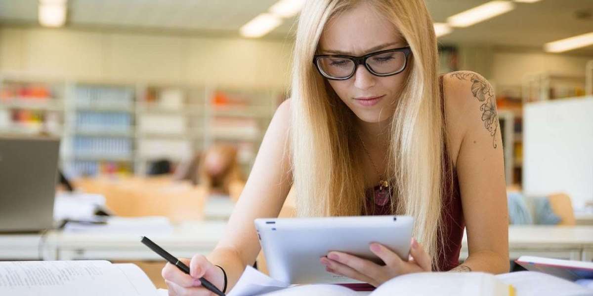 Купить школьный аттестат за 11 классов.